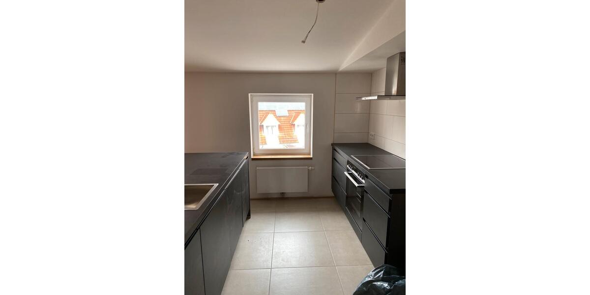 Dachgeschoßwohnung Wismar Altstadt - 2 Zimmer, 92 m&sup2;, 2.100&euro; | Angebot:24885801