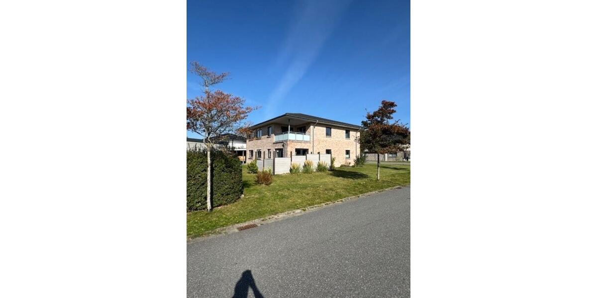 Neuwertige helle Erdgeschoß 4-Zimmerwohnung im Zweifamilienhaus 4 zimmer