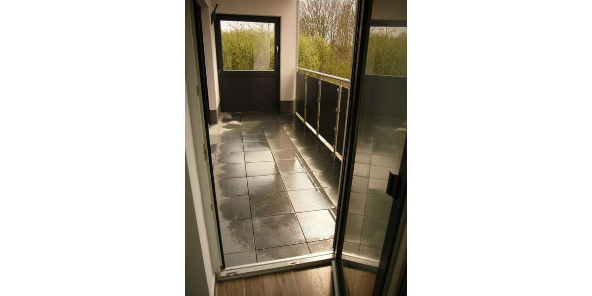Etagenwohnung Stralsund Tribseer - 3 Zimmer, 90 m&sup2;, 1.170&euro; | Angebot:26641506
