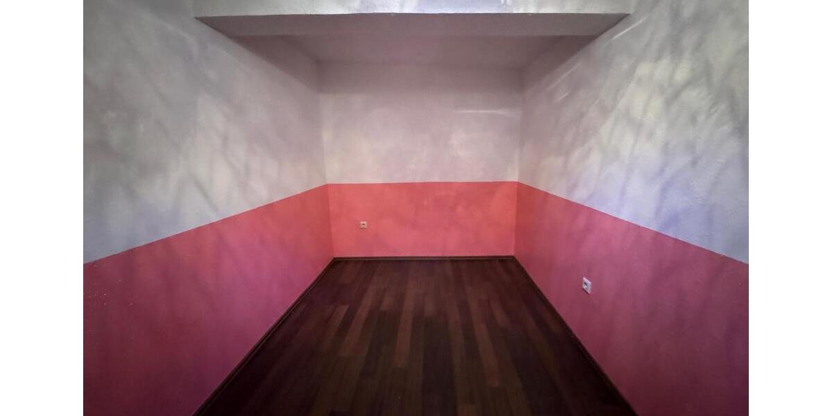 Einfamilienhaus Warstein - 8 Zimmer, 150 m&sup2;, 950&euro; | Angebot:25982315