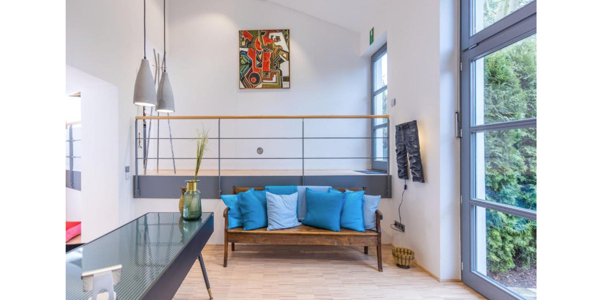 Wohnen auf Zeit Gütersloh - 4 Zimmer, 245 m&sup2;, 99&euro; | Angebot:25209028