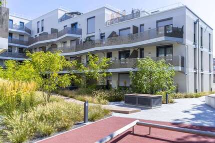 Wohnung Wiesbaden Biebrich - 2 Zimmer, 56 m&sup2;, 866&euro; | Angebot:26187971