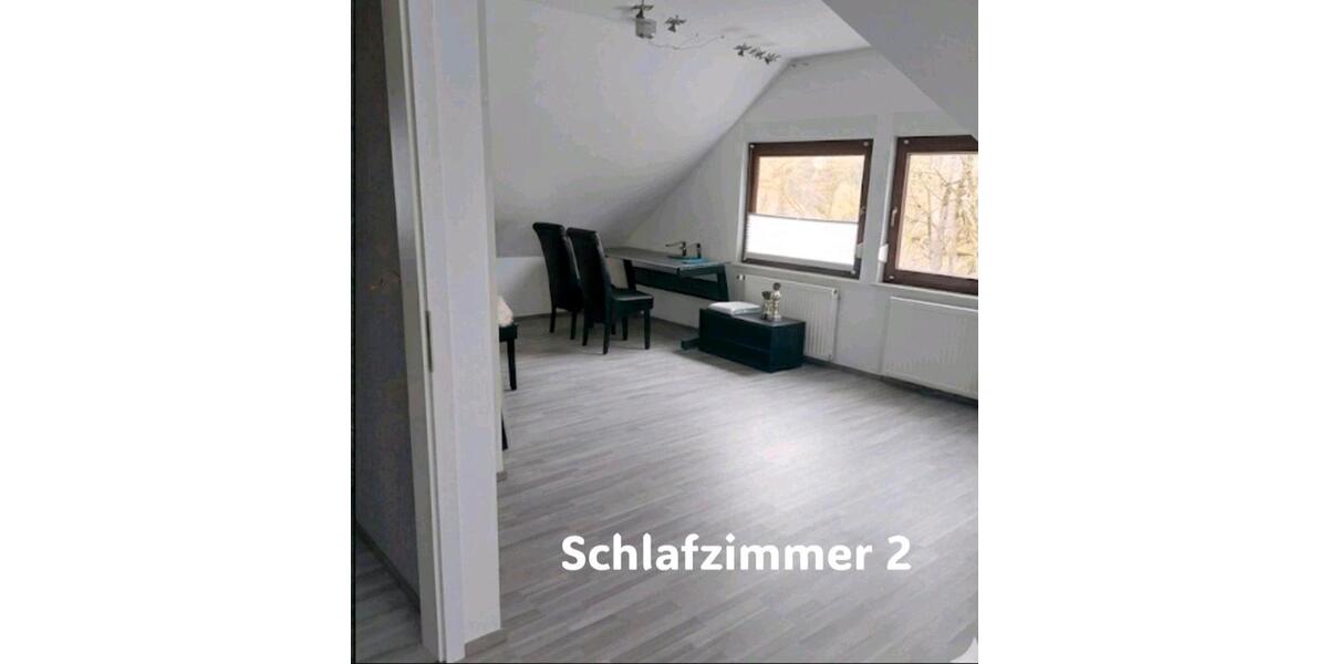 Etagenwohnung Wardenburg - 3 Zimmer, 140 m&sup2;, 850&euro; | Angebot:26677775