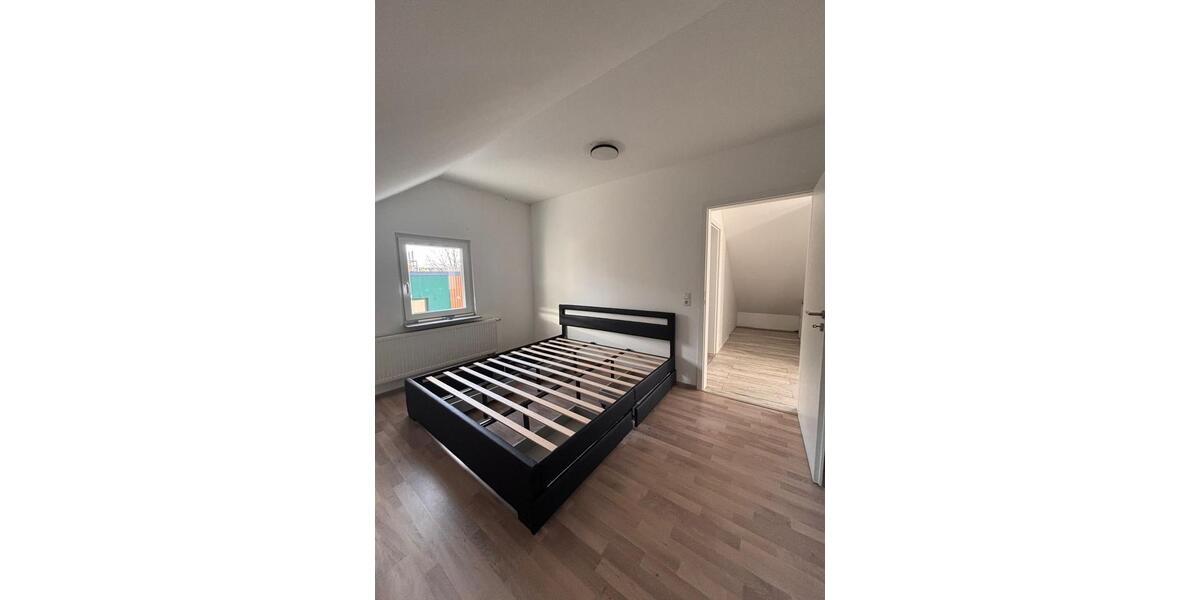 Dachgeschoßwohnung Langenhagen - 2 Zimmer, 45 m&sup2;, 750&euro; | Angebot:26382320