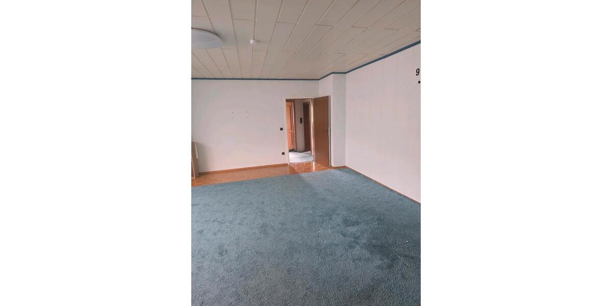 Etagenwohnung Hille - 3.5 Zimmer, 110 m&sup2;, 700&euro; | Angebot:26626001