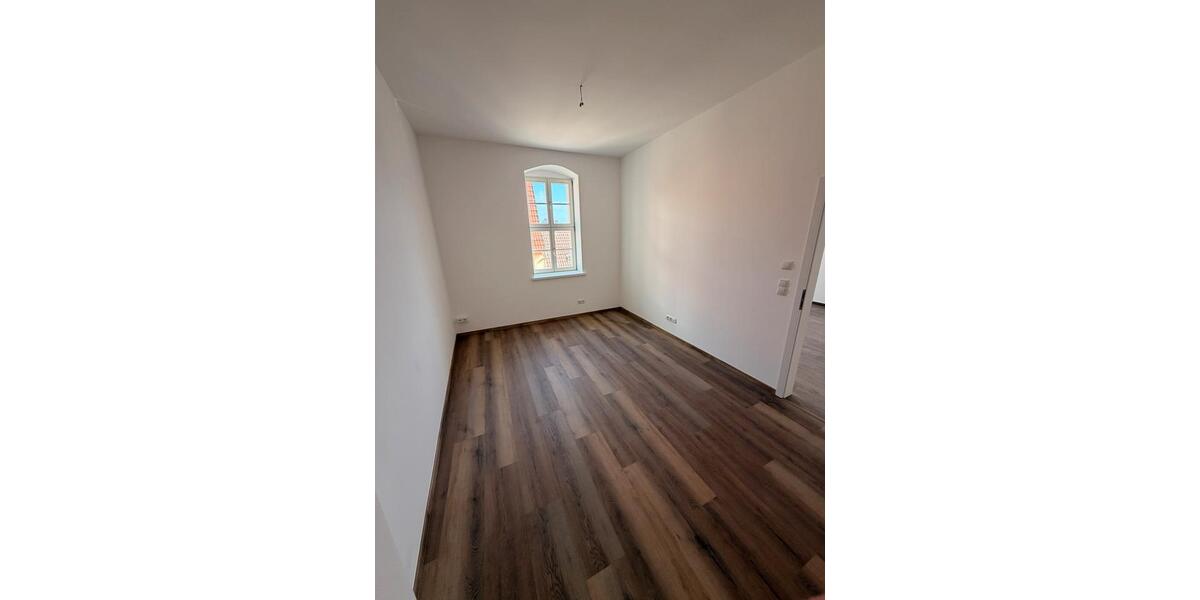 Etagenwohnung Alsleben (Saale) - 2 Zimmer, 64 m&sup2;, 512&euro; | Angebot:25959297