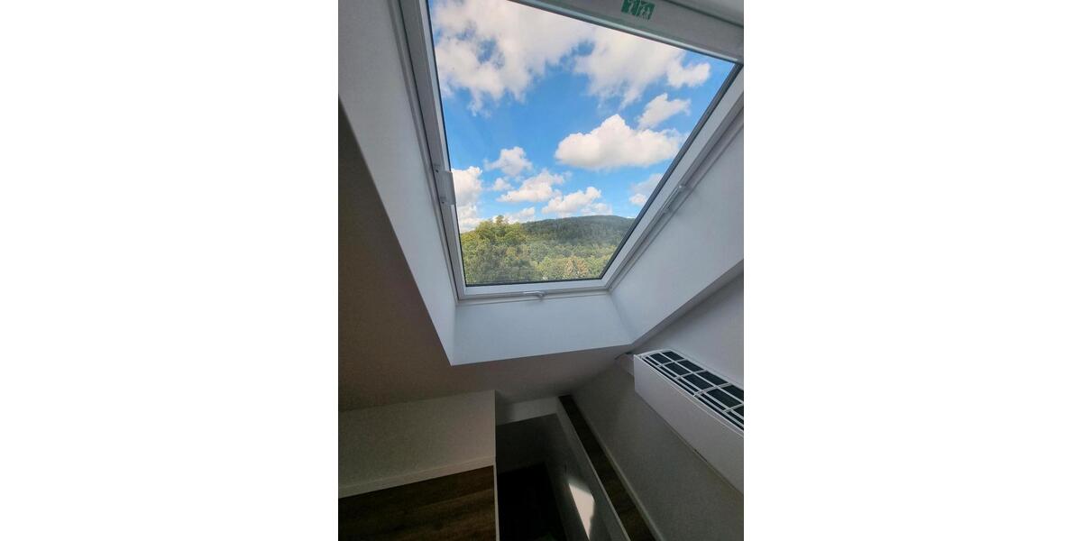 Wunderschöne Dachgeschoss-Wohnung im Grünen ! Wuppertal 3 zimmer