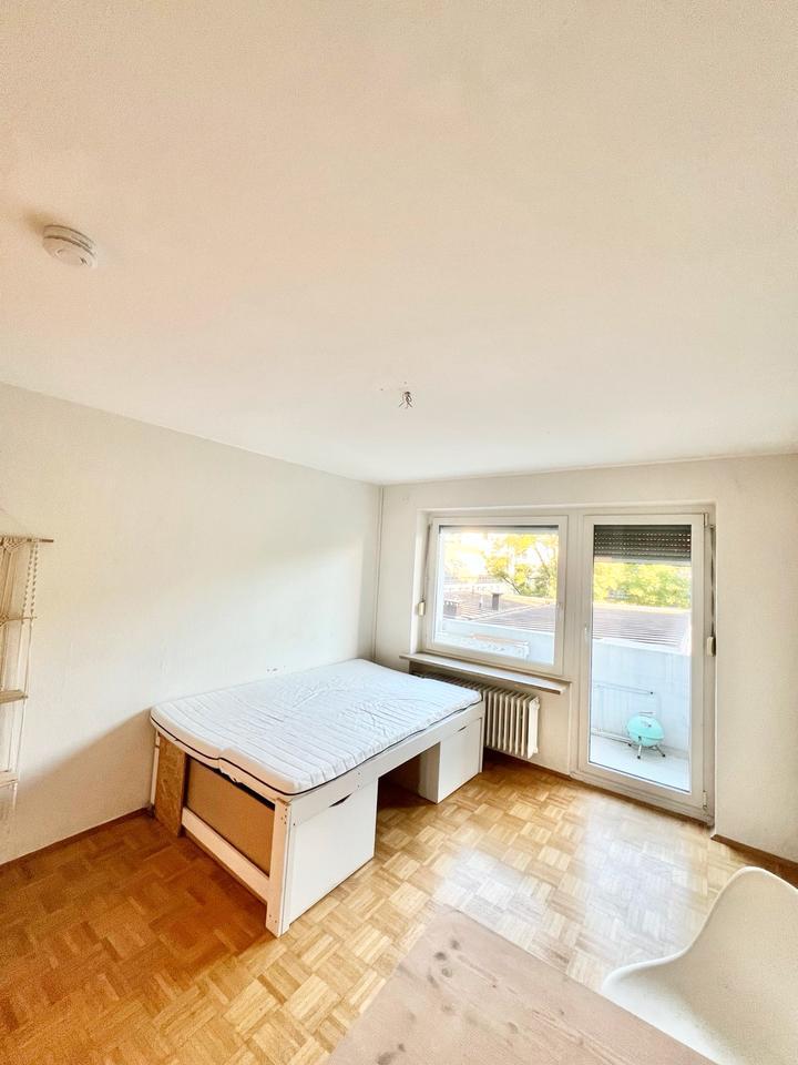 Helles 1-Zimmer-Apartment mit BalkonUntermiete ab 15. Oktober