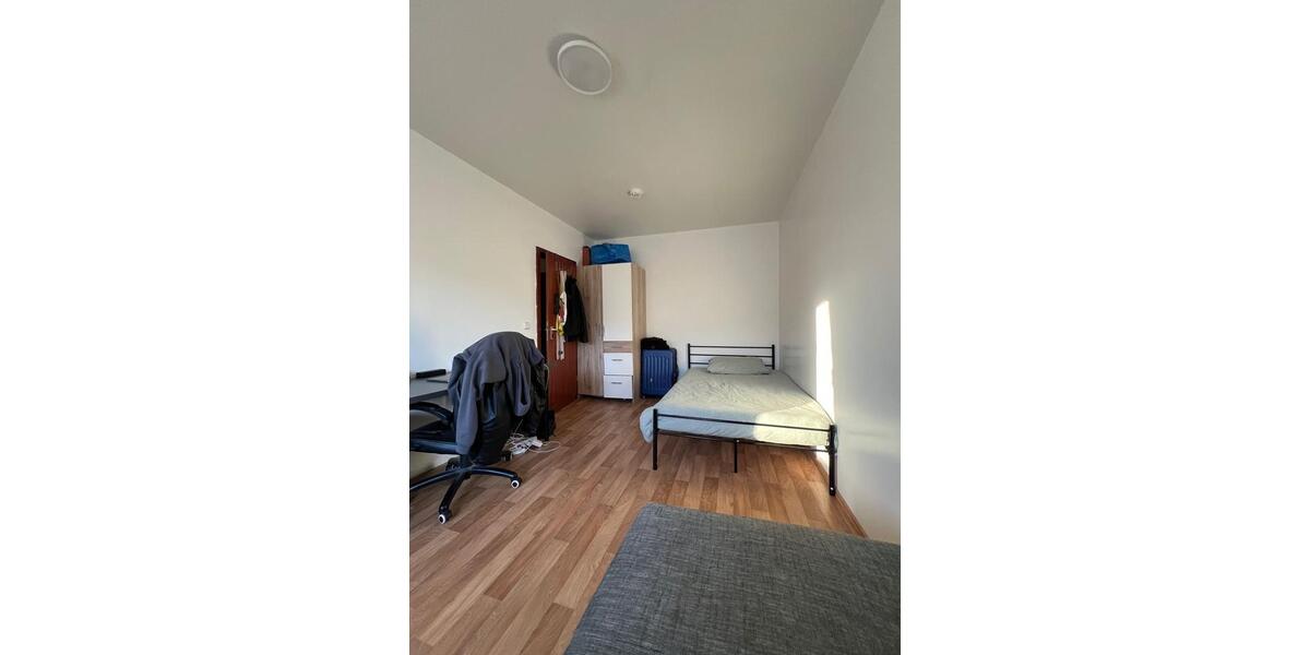 Erdgeschoßwohnung Berlin Mitte - 2 Zimmer, 65 m&sup2;, 750&euro; | Angebot:25899957