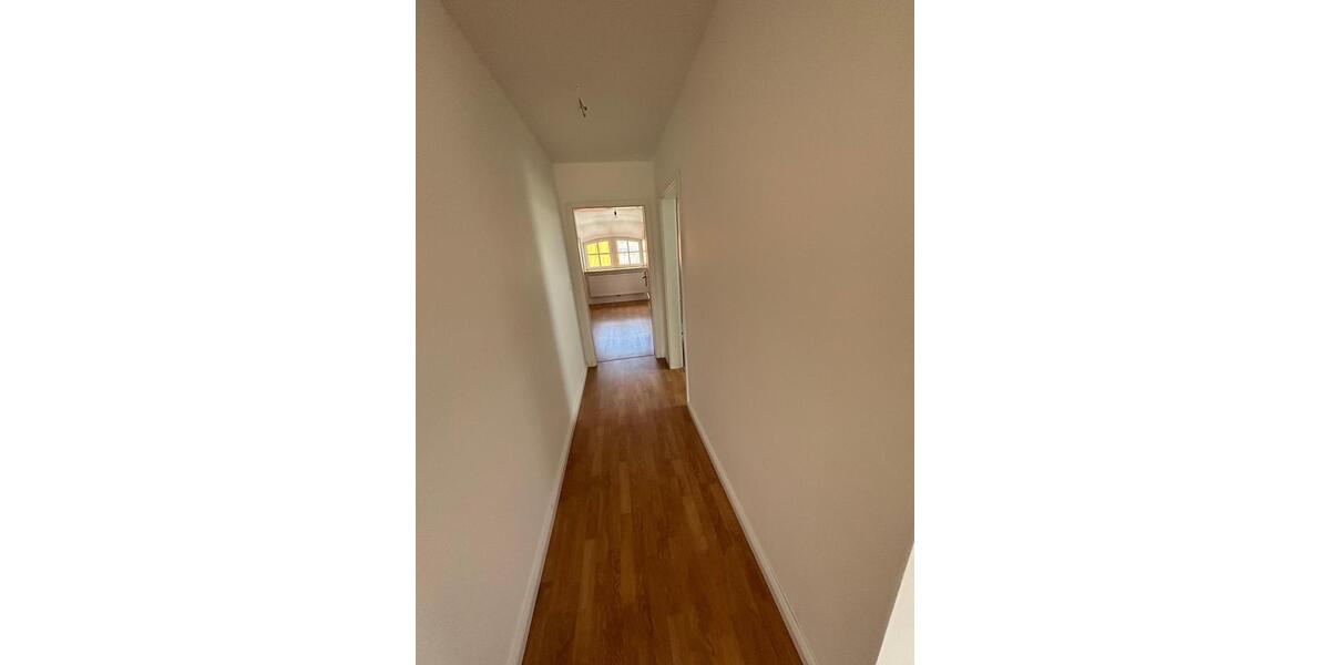 Dachgeschoßwohnung Aukrug - 2.5 Zimmer, 75 m&sup2;, 860&euro; | Angebot:26050947