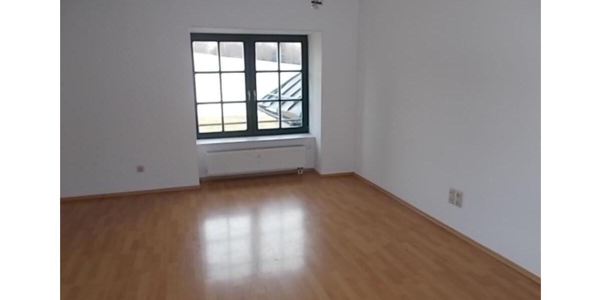 Maisonettenwohnung Oelsnitz (Erzgebirge) - 4 Zimmer, 95 m&sup2;, 570&euro; | Angebot:24804072