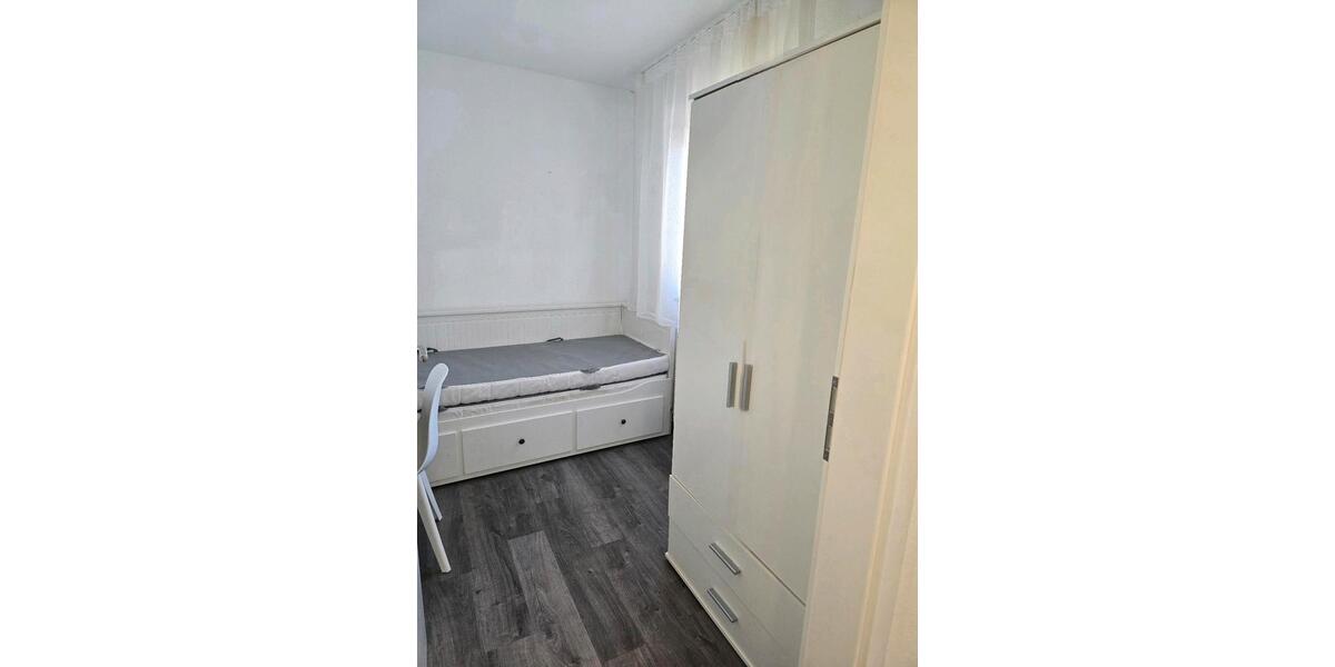 2 WG Zimmer zu vermieten ab sofort 3 zimmer