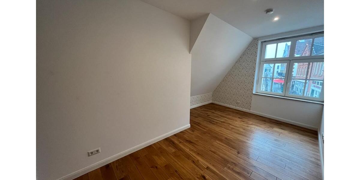 Etagenwohnung Rheine - 3 Zimmer, 148 m&sup2;, 1.360&euro; | Angebot:25232141