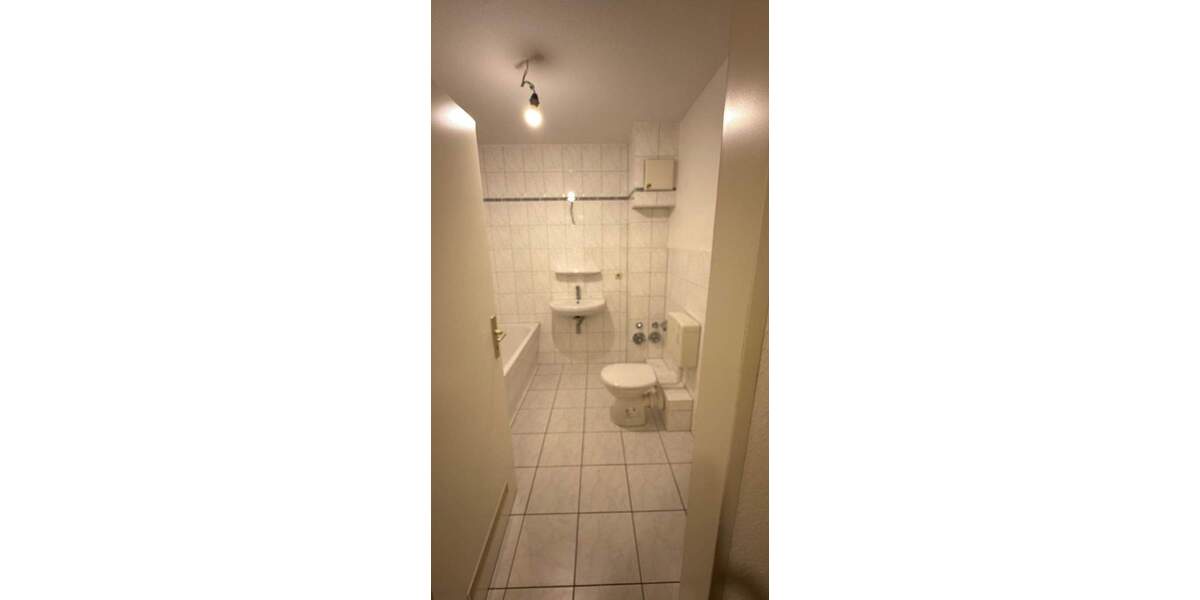 Etagenwohnung Parchim - 3 Zimmer, 65 m&sup2;, 500&euro; | Angebot:25845291