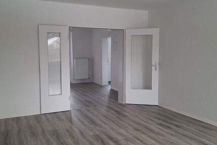 Wohnung Bremerhaven Lehe - 2 Zimmer, 68 m&sup2;, 460&euro; | Angebot:25768771