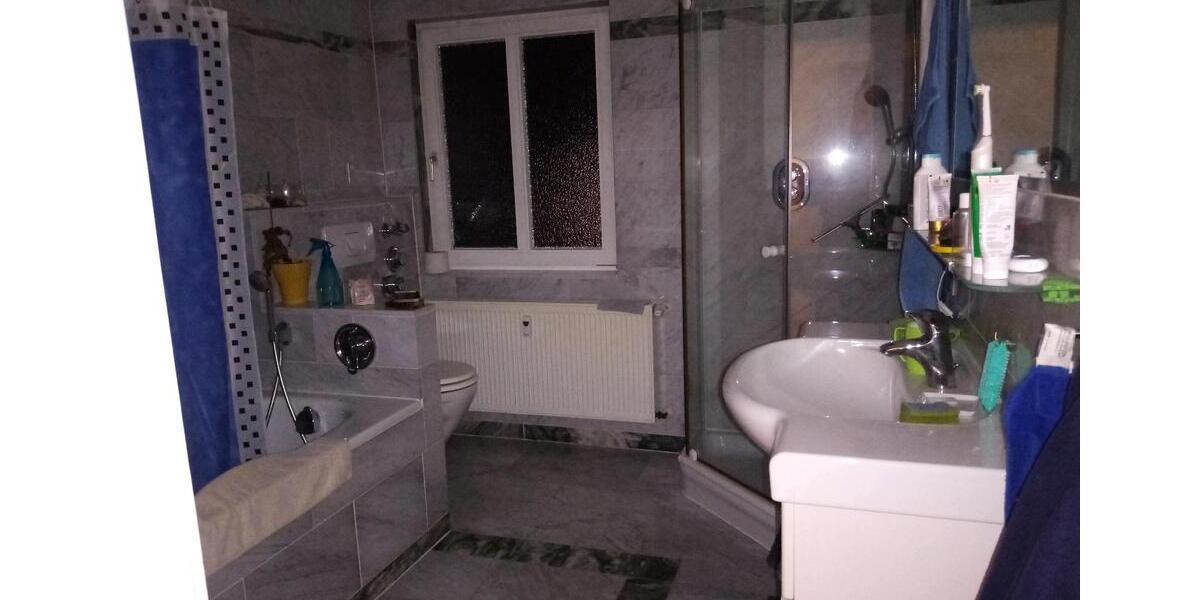 Wohnen auf Zeit Hainichen - 6 Zimmer, 75 m&sup2;, 300&euro; | Angebot:24117890