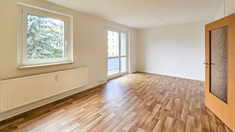 Etagenwohnung Zwickau Neuplanitz - 2 Zimmer, 58 m&sup2;, 377&euro; | Angebot:26844789