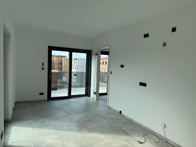 Etagenwohnung Cottbus - 3 Zimmer, 138 m&sup2;, 1.938&euro; | Angebot:26632400