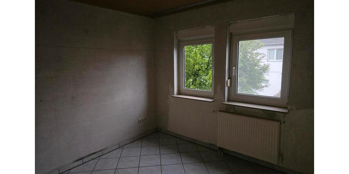Etagenwohnung Volkmarsen - 4 Zimmer, 96 m&sup2;, 700&euro; | Angebot:26533047