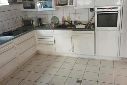 Haus Fürth Eigenes Heim - 5 Zimmer, 180 m&sup2;, 1.800&euro; | Angebot:25337798