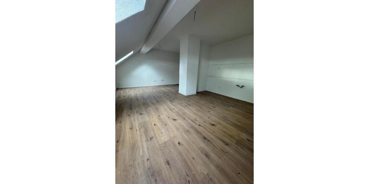 Etagenwohnung Blieskastel - 2 Zimmer, 65 m&sup2;, 590&euro; | Angebot:23883829