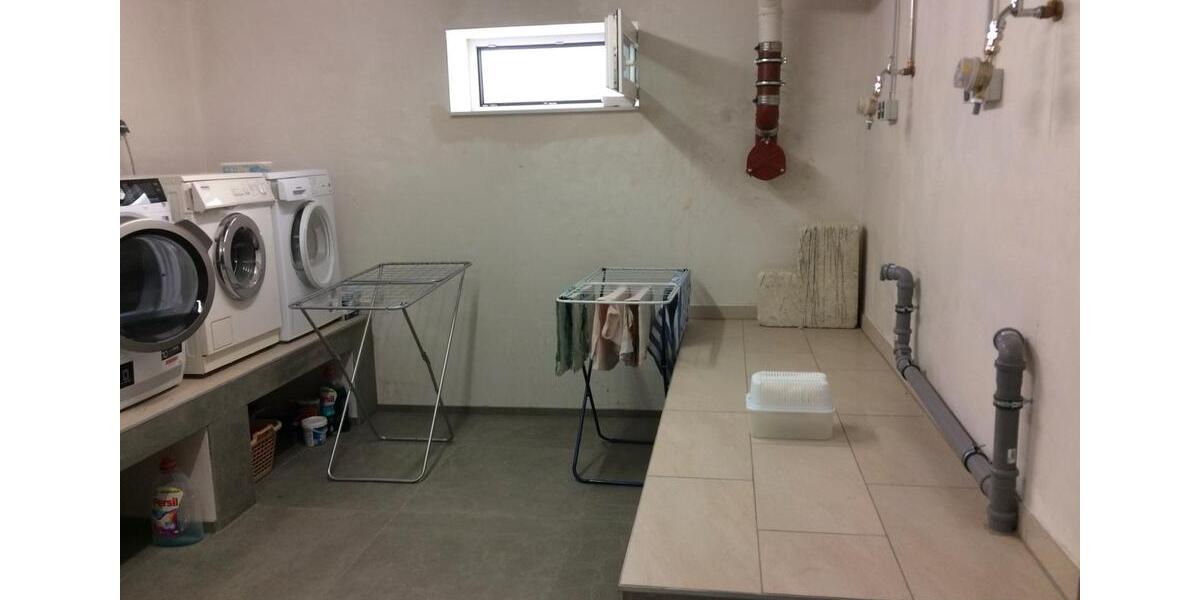 Erdgeschoßwohnung Jüchen - 3 Zimmer, 90 m&sup2;, 1.290&euro; | Angebot:26578594