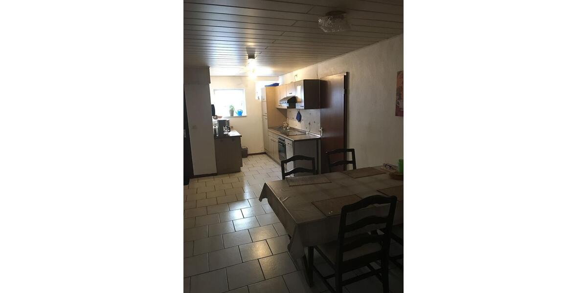 Wohnen auf Zeit Magdeburg Leipziger Straße - 5 Zimmer, 100 m&sup2;, 22&euro; | Angebot:13379290