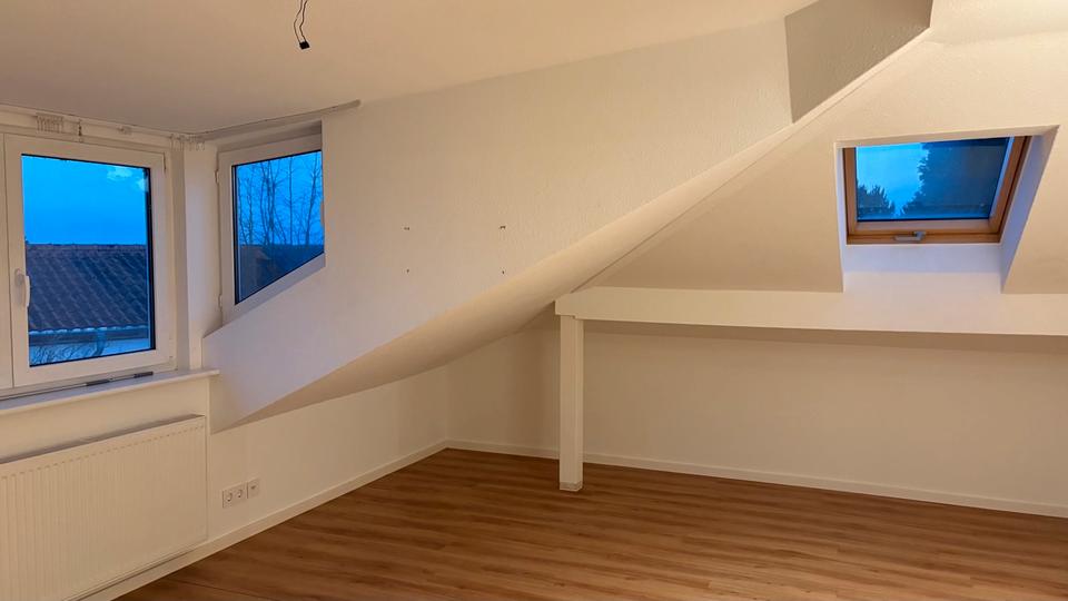 Einfamilienhaus Konstanz - 5.5 Zimmer, 300 m&sup2;, 3.100&euro; | Angebot:24628636