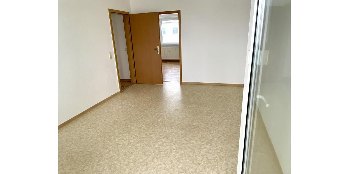 Etagenwohnung Bad Dürrenberg - 3 Zimmer, 66 m&sup2;, 415&euro; | Angebot:24864785