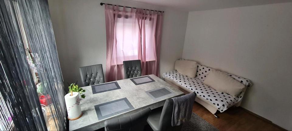 Erdgeschoßwohnung Oedheim - 2 Zimmer, 50 m&sup2;, 850&euro; | Angebot:24346536