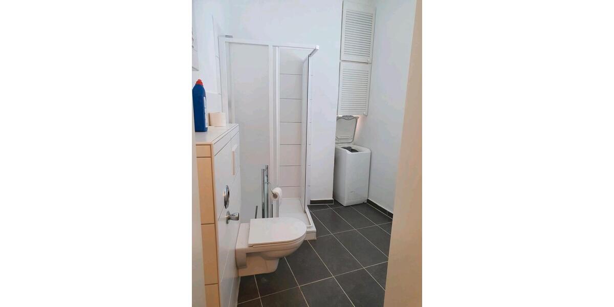 Wohnen auf Zeit Bremen Häfen - 4 Zimmer, 15 m&sup2;, 15&euro; | Angebot:9891889
