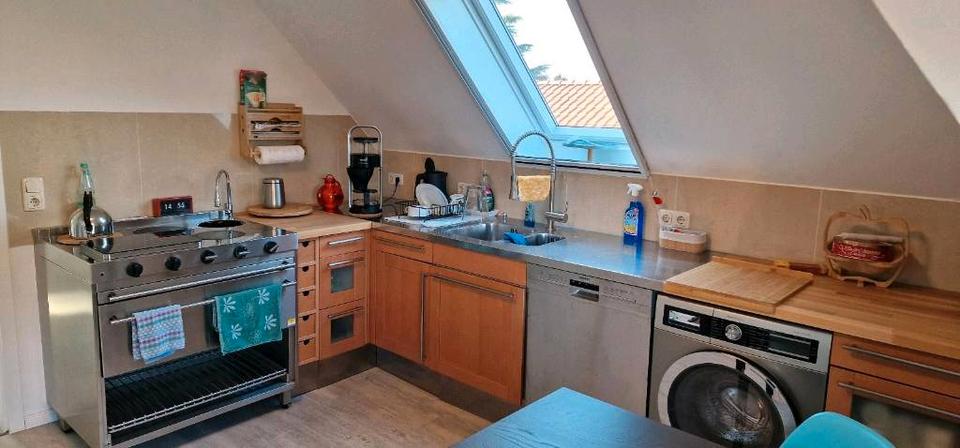 Dachgeschoßwohnung Bremerhaven Lehe - 3 Zimmer, 64 m&sup2;, 800&euro; | Angebot:25933046