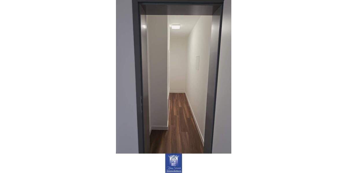 Etagenwohnung Döbeln - 4 Zimmer, 133 m&sup2;, 1.330&euro; | Angebot:25781179