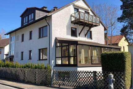 Erstbezug nach umfassender Modernisierung: tolle 6-Zimmer mit Wintergarten, Terrasse und Garten! 6 zimmer