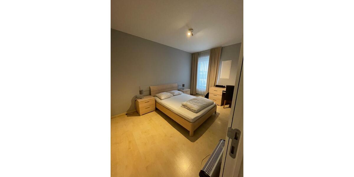 Einfamilienhaus Frankfurt am Main Kalbach - 2 Zimmer, 58 m&sup2;, 1.100&euro; | Angebot:26053992