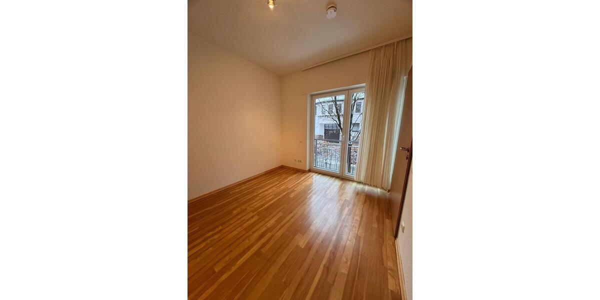 Etagenwohnung Wuppertal Gemarkung Vohwinkel - 2 Zimmer, 53 m&sup2;, 667&euro; | Angebot:24610641