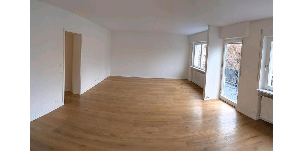 Etagenwohnung Lahr (Schwarzwald) - 2 Zimmer, 81 m&sup2;, 950&euro; | Angebot:24988779