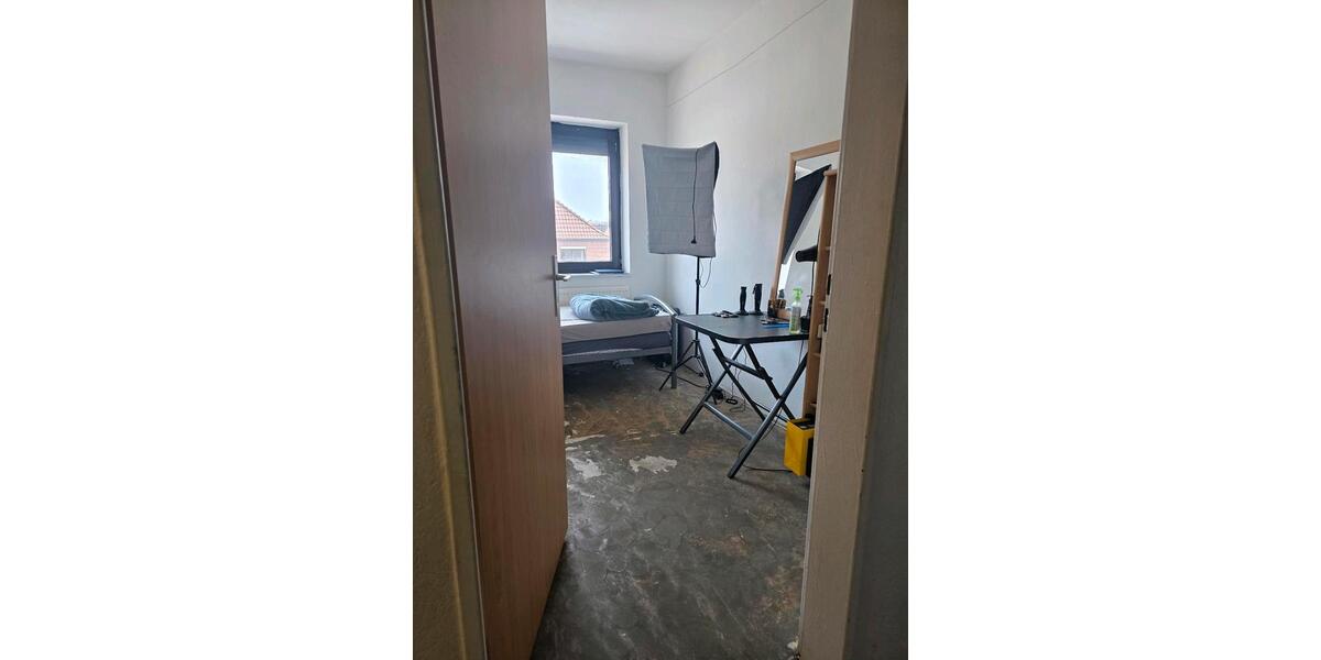 Etagenwohnung Bremen Huchting - 3 Zimmer, 75 m&sup2;, 700&euro; | Angebot:26223556