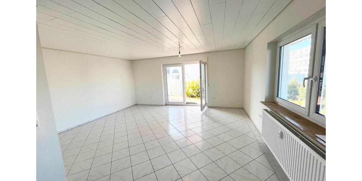 Erdgeschoßwohnung Rheinhausen - 4 Zimmer, 130 m&sup2;, 1.500&euro; | Angebot:25915744