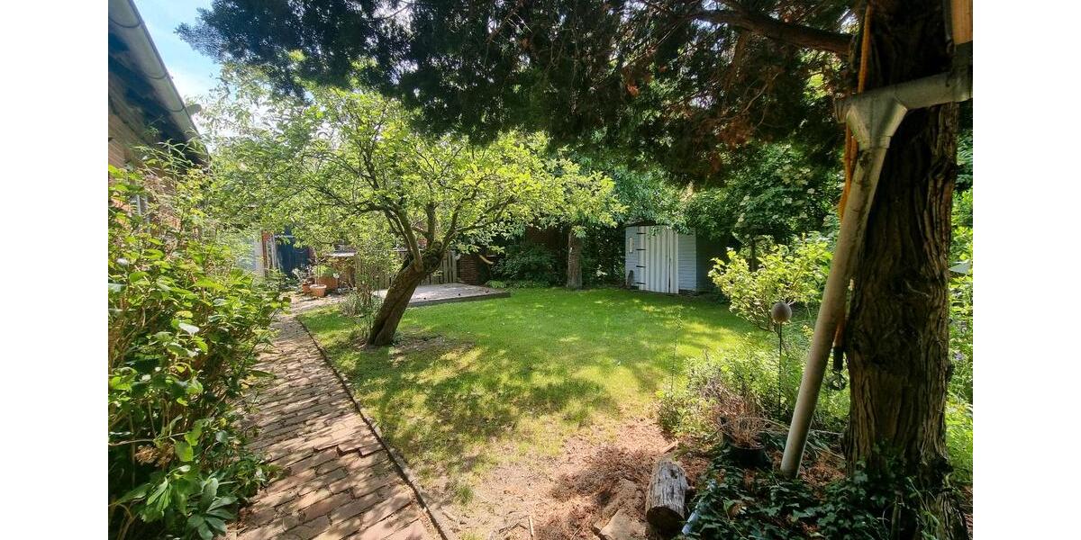 Etagenwohnung Stolzenau - 9 Zimmer, 290 m&sup2;, 925&euro; | Angebot:25161232