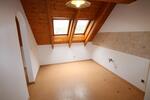 Dachgeschoßwohnung Zell - 3 Zimmer, 73 m&sup2;, 482&euro; | Angebot:26489973