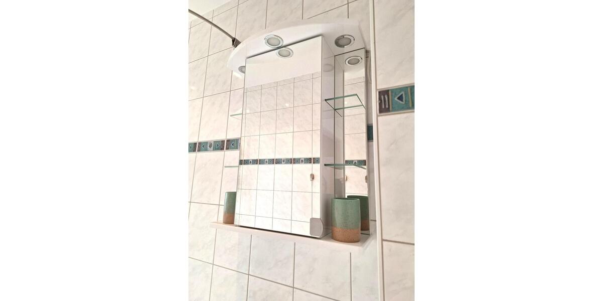 Etagenwohnung Neuruppin - 2.5 Zimmer, 64 m&sup2;, 1.408&euro; | Angebot:26460011
