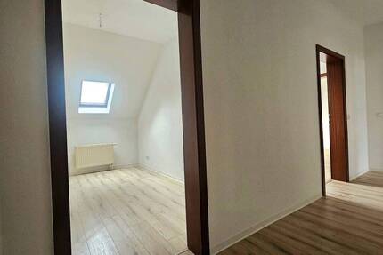 Zimmer Chemnitz Sonnenberg - 3 Zimmer, 61 m&sup2;, 299&euro; | Angebot:26540795