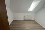 Dachgeschoßwohnung Reichenbach im Vogtland - 4 Zimmer, 77 m&sup2;, 420&euro; | Angebot:26168702