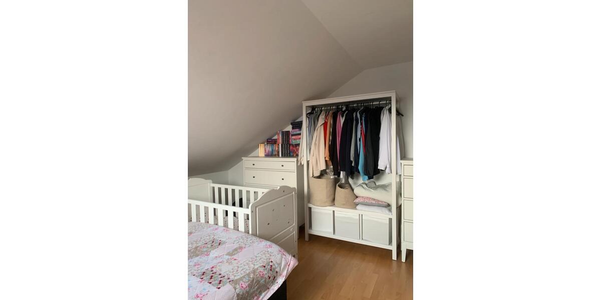 Dachgeschoßwohnung Lage - 3 Zimmer, 72 m&sup2;, 977&euro; | Angebot:24646958