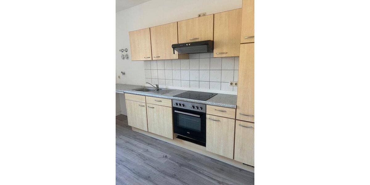 Etagenwohnung Sonneberg - 3 Zimmer, 82 m&sup2;, 570&euro; | Angebot:26058897