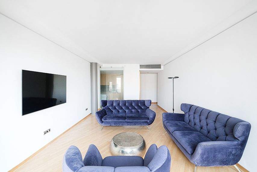 Etagenwohnung Berlin Tiergarten - 2 Zimmer, 72 m&sup2;, 1.680&euro; | Angebot:24360001