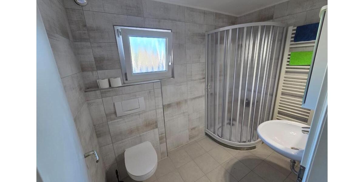 Wohnen auf Zeit Koblenz Lay - 6 Zimmer, 12 m&sup2;, 450&euro; | Angebot:26080488