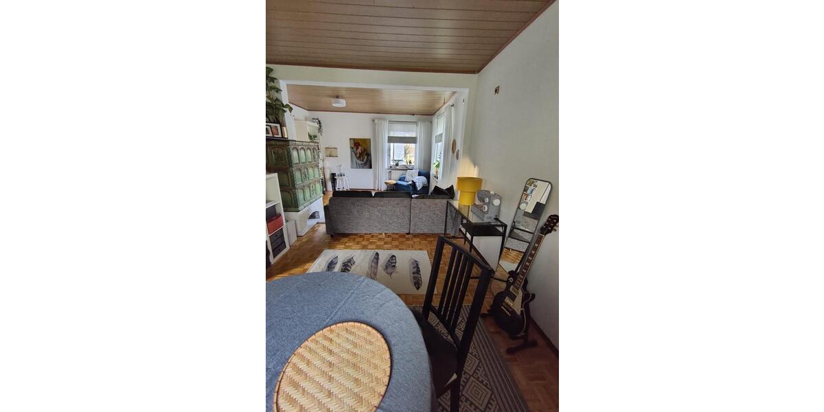 Doppelhaushälfte Wi.-Igstadt (Dachterrasse, Kachelofen, Wallbox) 4 zimmer