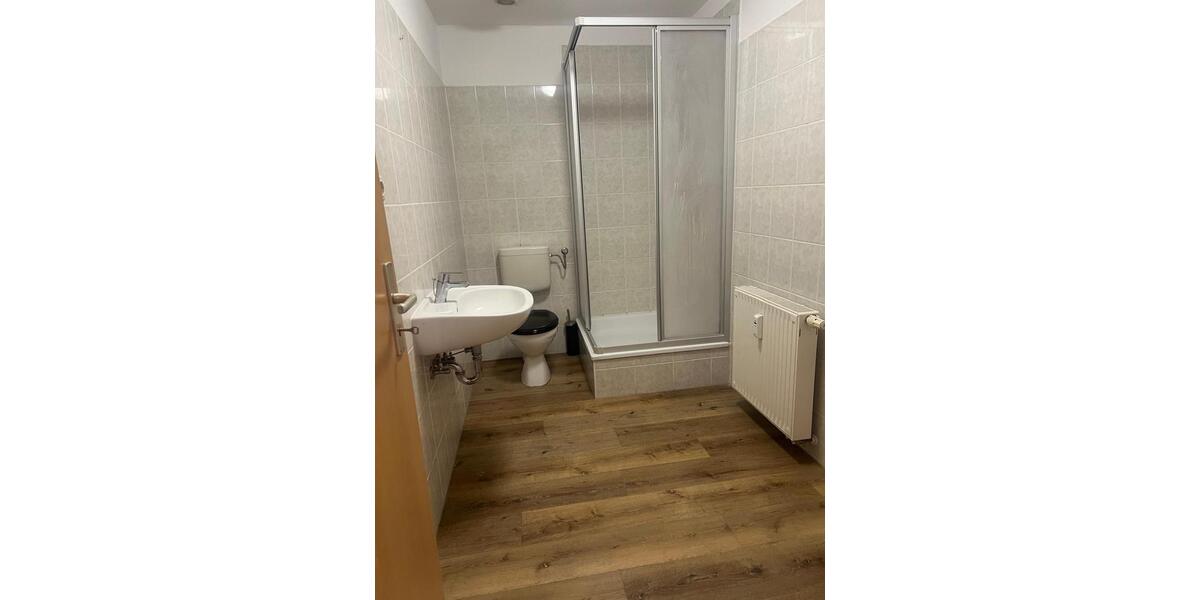 Bezugsfertige Wohnung in Crossen 2 zimmer